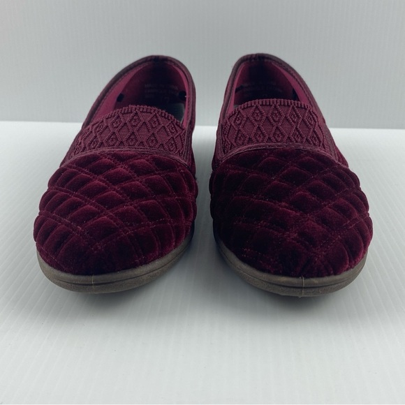 Tender Tootsies Lily Slippers Sz 7 Bergundy Plush - Picture 3 of 11